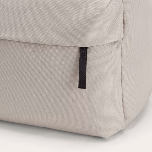 Everlane The ReNew Transit Backpack in Warm Quartz - Picture 7 of 8